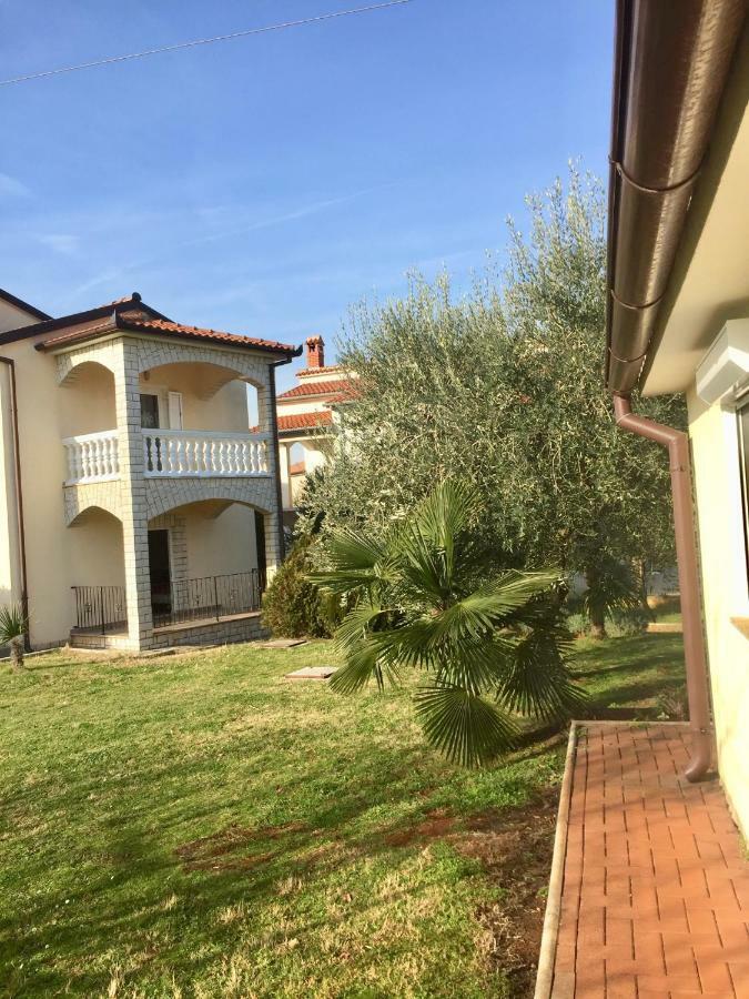 Apartments Marinela Porec Exterior photo